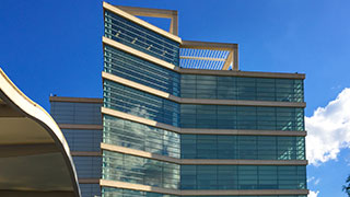 Outpatient Building Plastic Surgery Clinic exterior