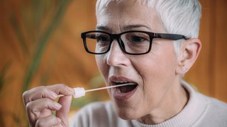 5 things to know about direct-to-consumer genetic testing