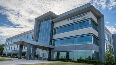 Exterior of Las Colinas building