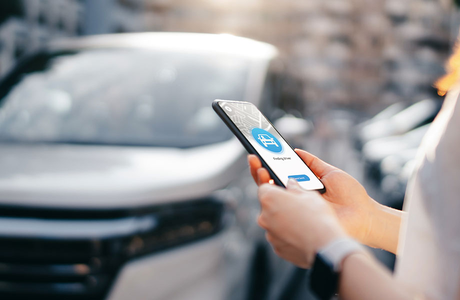 Patient using the UTSWMyCare app for ride sharing.